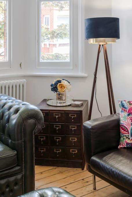 The Oval Abode Apartamento Londres Exterior foto